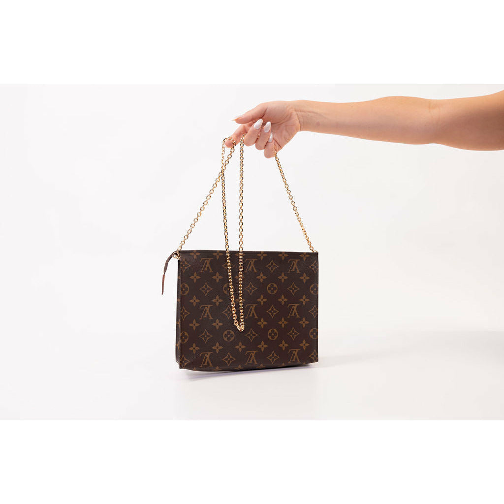 outfit louis vuitton toiletry pouch 26